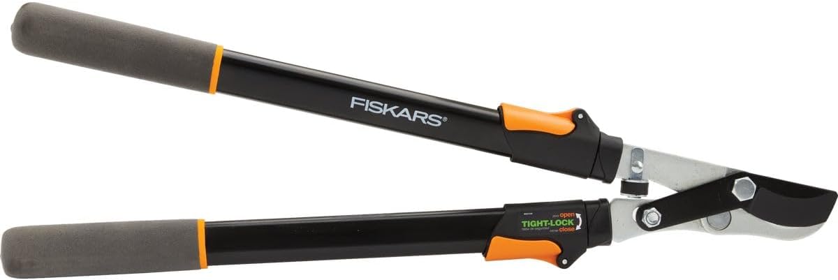 Fiskars 28-Inch Power-Lever Garden Bypass Lopper and Tree Trimmer, Sharp Precision-Ground Steel Blade for Cutting Branches up to 1.75-Inch Diameter