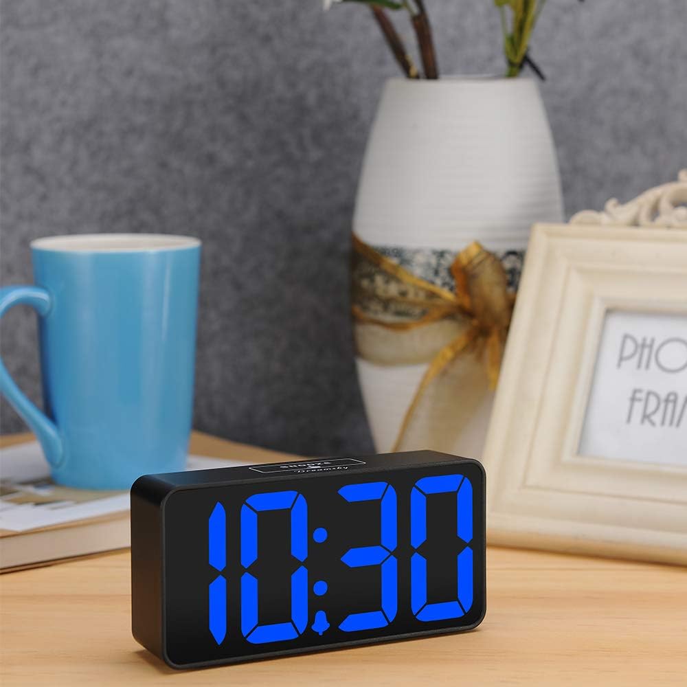 DreamSky Small Digital Alarm Clock for Bederoom, Large Big Numbers Display with Dimmer for Living Room, Electric Bedside Desk Clock with USB Charging Port, Adjustable Volume, USB-C Adapter Powered