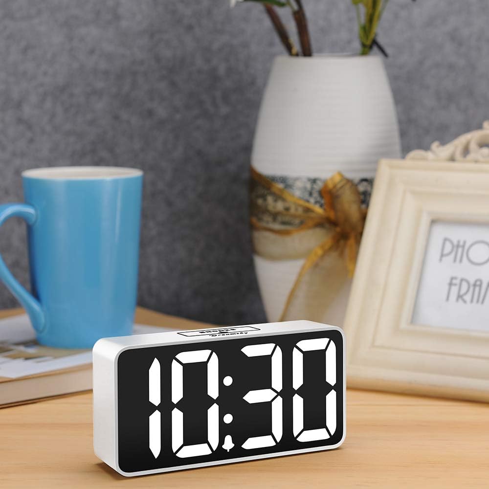 DreamSky Small Digital Alarm Clock for Bederoom, Large Big Numbers Display with Dimmer for Living Room, Electric Bedside Desk Clock with USB Charging Port, Adjustable Volume, USB-C Adapter Powered