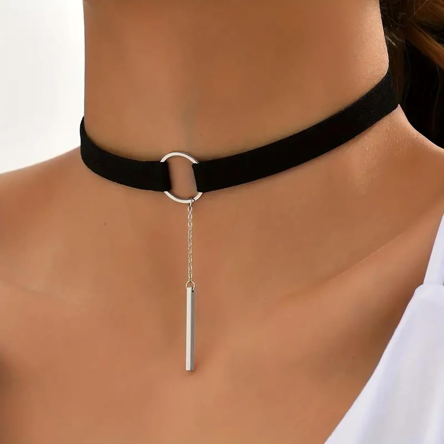 Fesciory Black Necklaces for Women, Adjustable Layered Velvet Leather Lace Collar Necklace, Goth Jewelry Gifts.