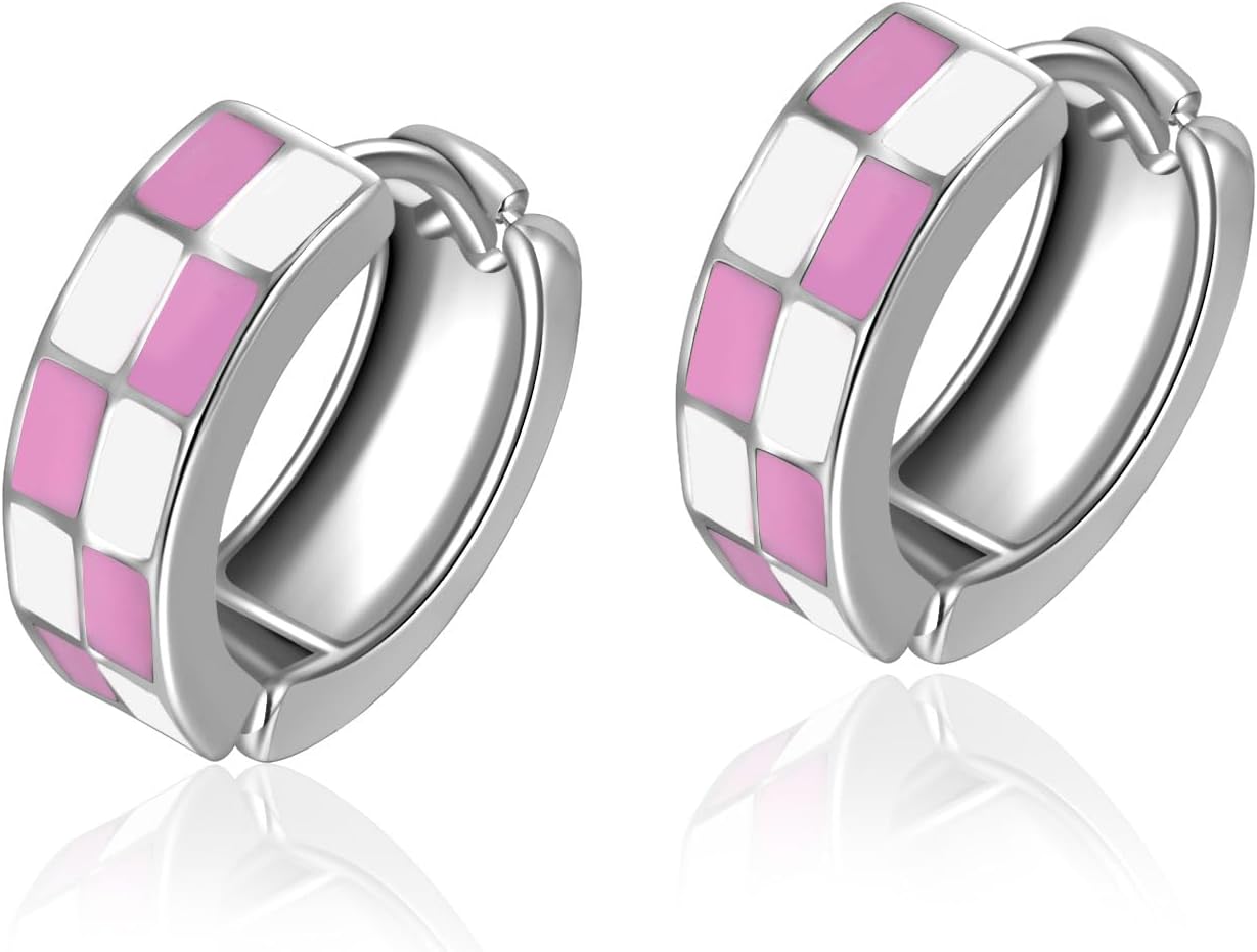 Chic Checker Small Hoop Cartilage Earrings Teacher Earrings for Women；White Black Enamel Hypoallergenic Hooped Gifts Gold and Silver tone