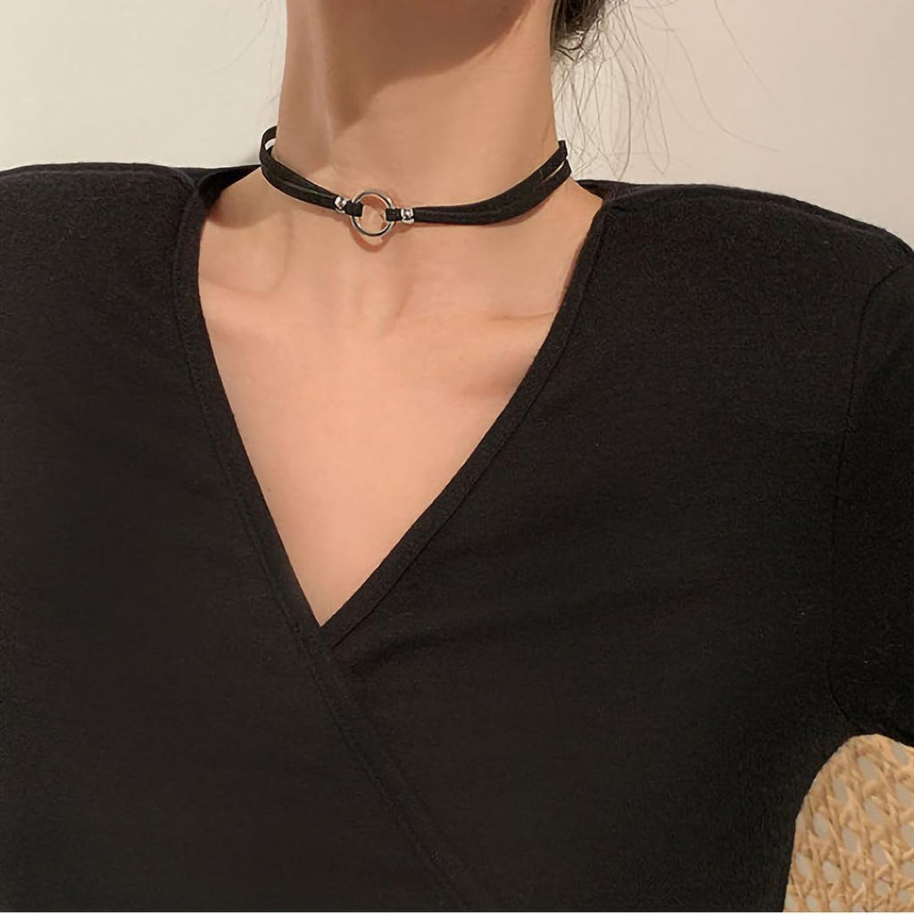 Fesciory Black Necklaces for Women, Adjustable Layered Velvet Leather Lace Collar Necklace, Goth Jewelry Gifts.