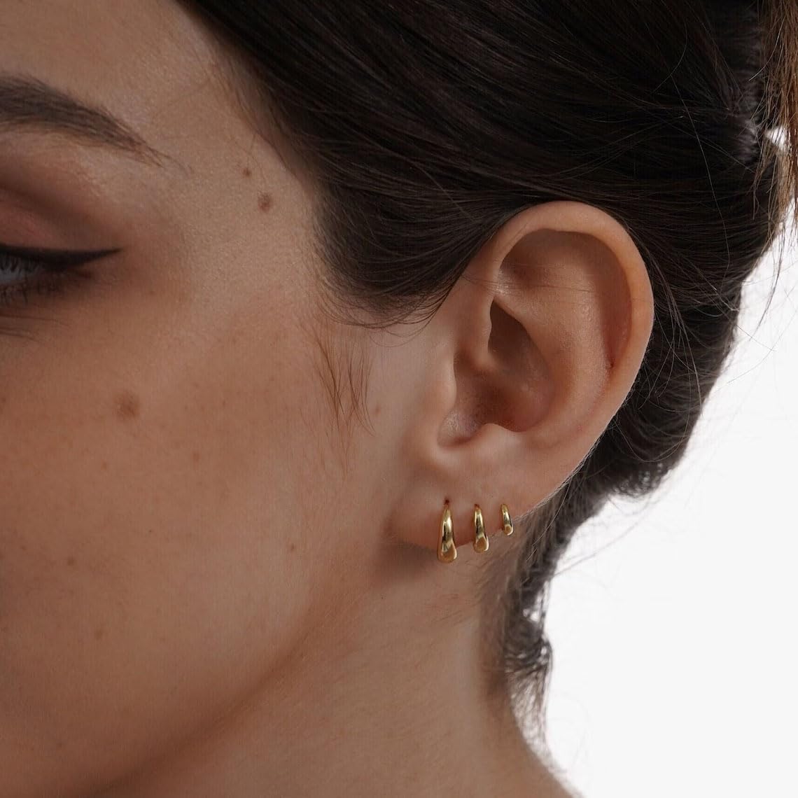 VIROMY Gold Hoop Earrings Set for Women Trendy, 14K Gold Plated Lightweight Small Gold/Silver Hoop Earrings for Women Chunky Open Hoops Earrings Jewelry Gifts