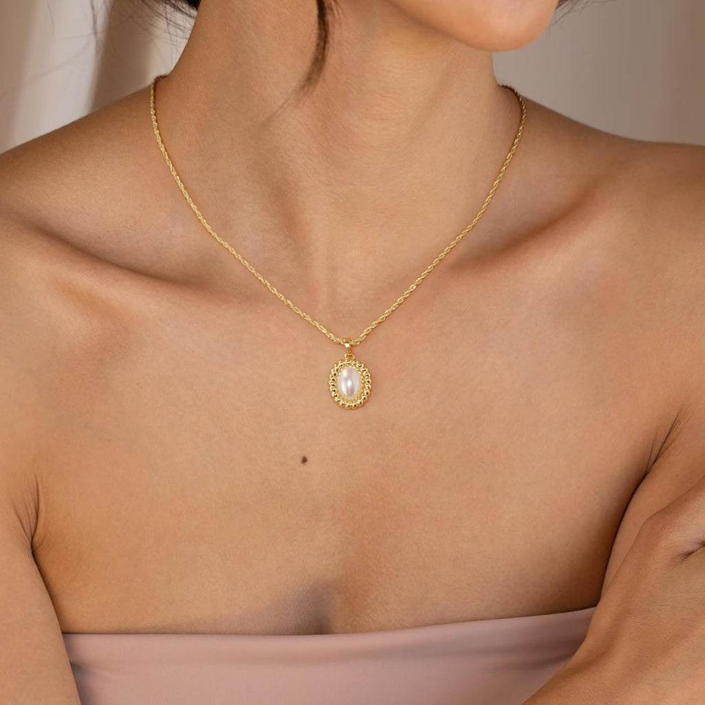Dainty Pearl Pendant Necklaces for Women 14K Gold Plated Handmade Layered Pearl Chain Necklace Delicate Layered Pearl Necklace Everyday Jewelry Gift