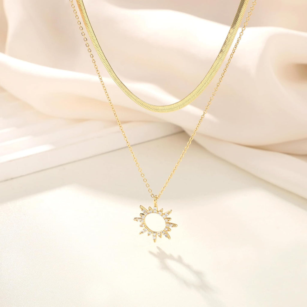 Moodear Gold Necklace for Women Dainty Chunky 14K Gold Plated/Sliver Plated Chain Necklace Cuban Link Paperclip Chain Choker Toggle Clasp Layered Necklace for Women Trendy Fashion Gift