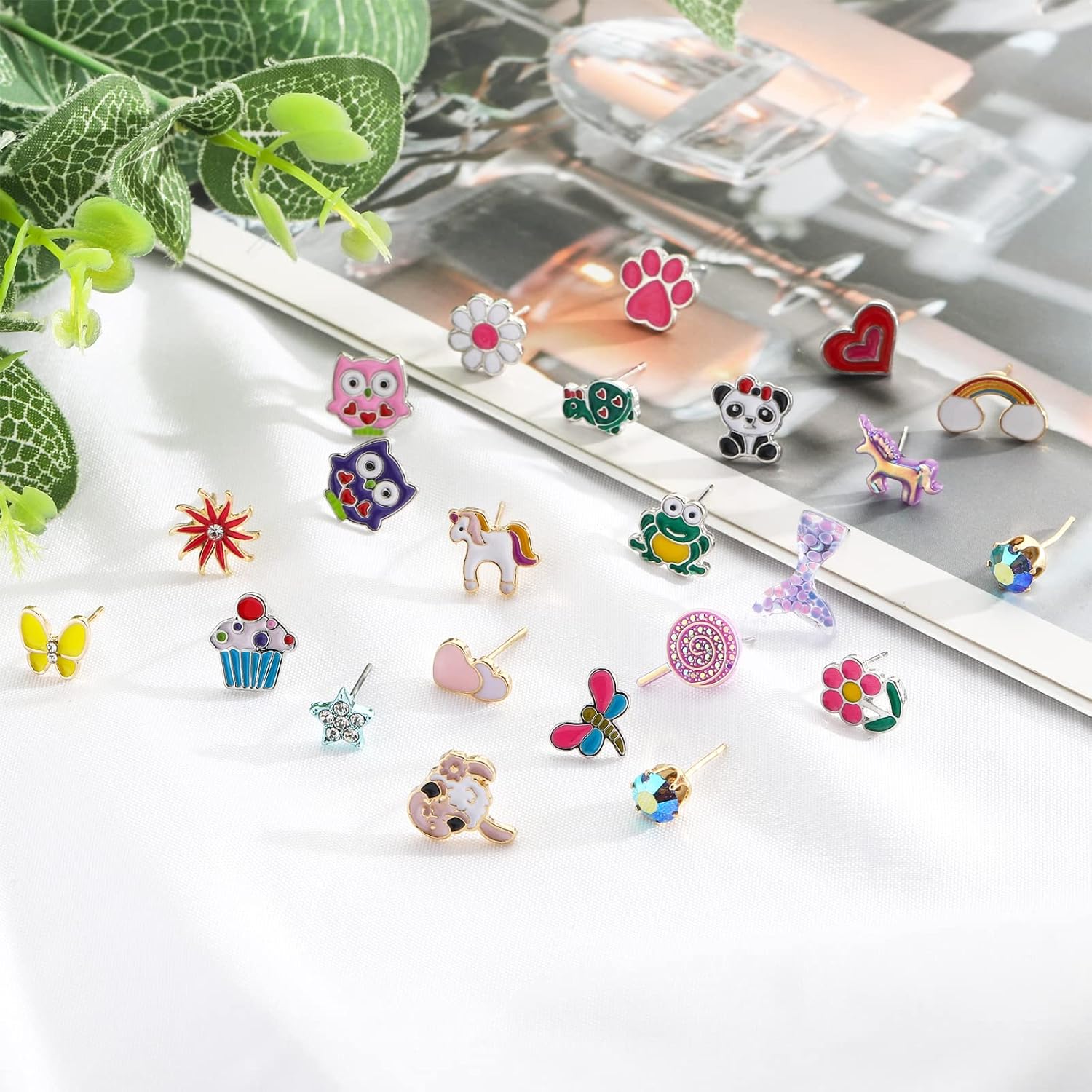 NEWITIN 69 Pieces Gold Jewelry Set for Women Fashion Costume Jewelry Gold Plated Necklace Bracelet Earrings Set for Women