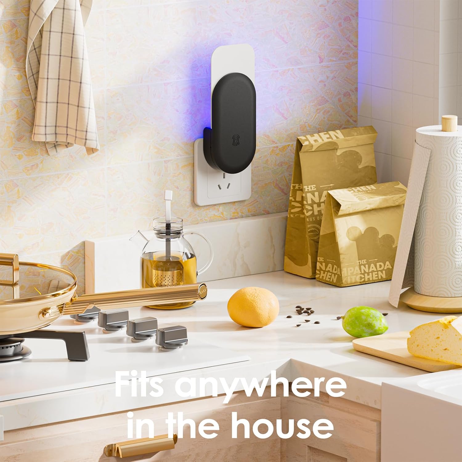 Flying Insect Trap, 2 in 1 Indoor Plug-in Fruit Fly Trap, 1 Trap White and 6 Glue Cards, Fruit Fly Traps for Gnat, Moth, Mosquito, Suitable for Every Part of The Home