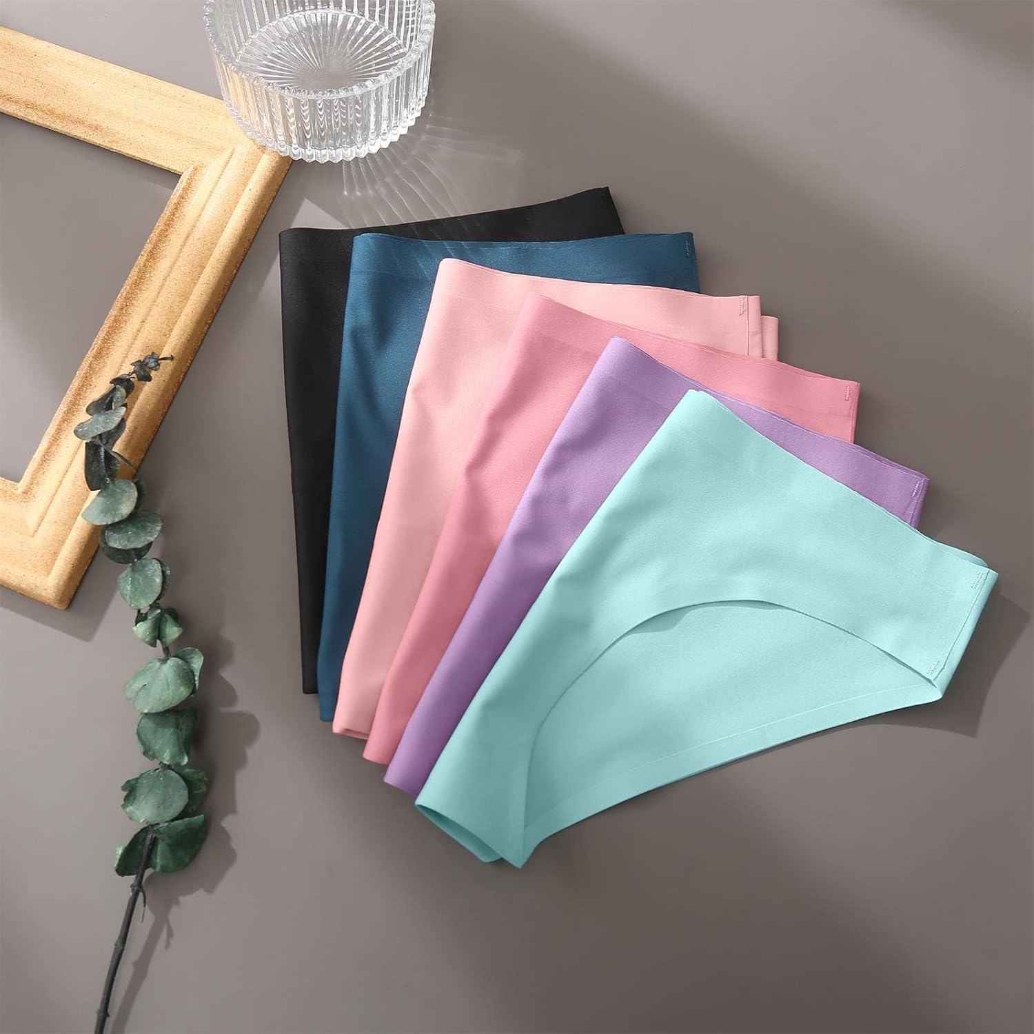 FINETOO 6 Pack Women’s Seamless Hipster Underwear No Show Panties Invisibles Briefs Soft Stretch Bikini Underwears XS-XL