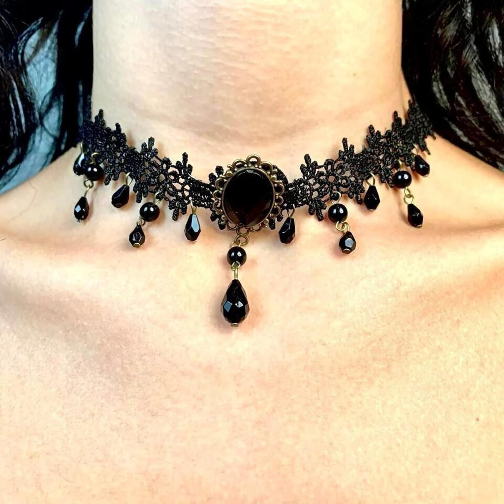 Fesciory Black Necklaces for Women, Adjustable Layered Velvet Leather Lace Collar Necklace, Goth Jewelry Gifts.