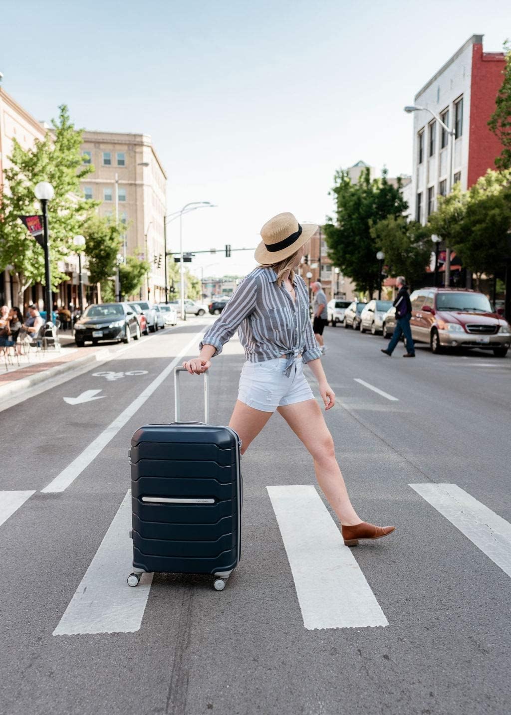 Samsonite Freeform Hardside Carry-On Luggage with Spinner Wheels - Hardshell Suitcase - TSA, Airline-Approved - Expandable Hard Shell, Smooth Rolling Wheels for Lightweight Travel - Navy