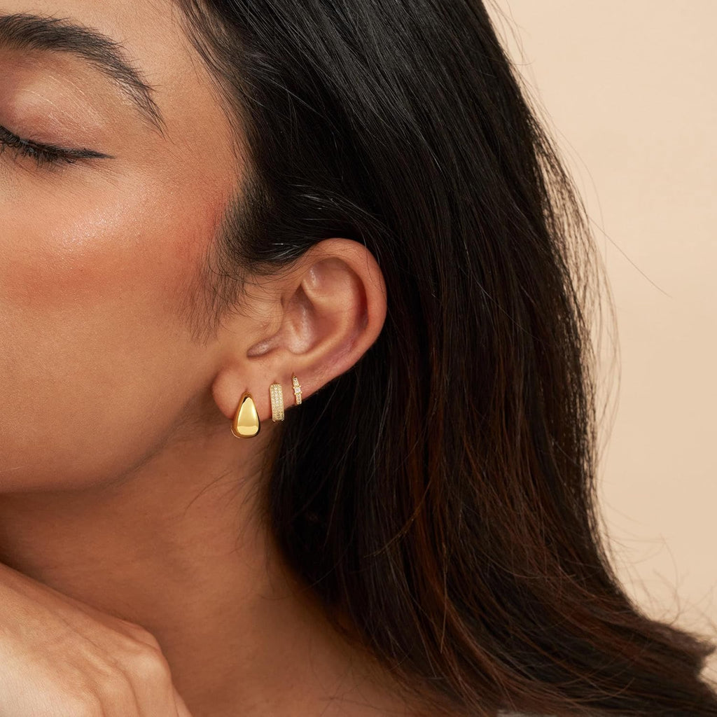 VIROMY Gold Hoop Earrings Set for Women Trendy, 14K Gold Plated Lightweight Small Gold/Silver Hoop Earrings for Women Chunky Open Hoops Earrings Jewelry Gifts