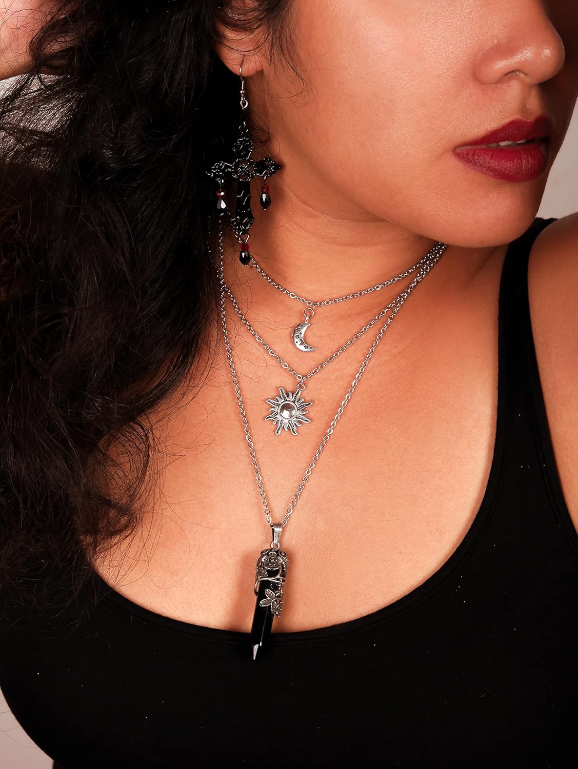 Sacina Gothic Emo Grunge Crescent Moon Choker, Moon Sun Star Choker Necklace, Goth Gothic Necklace, Halloween Christmas Jewelry Gift for Women