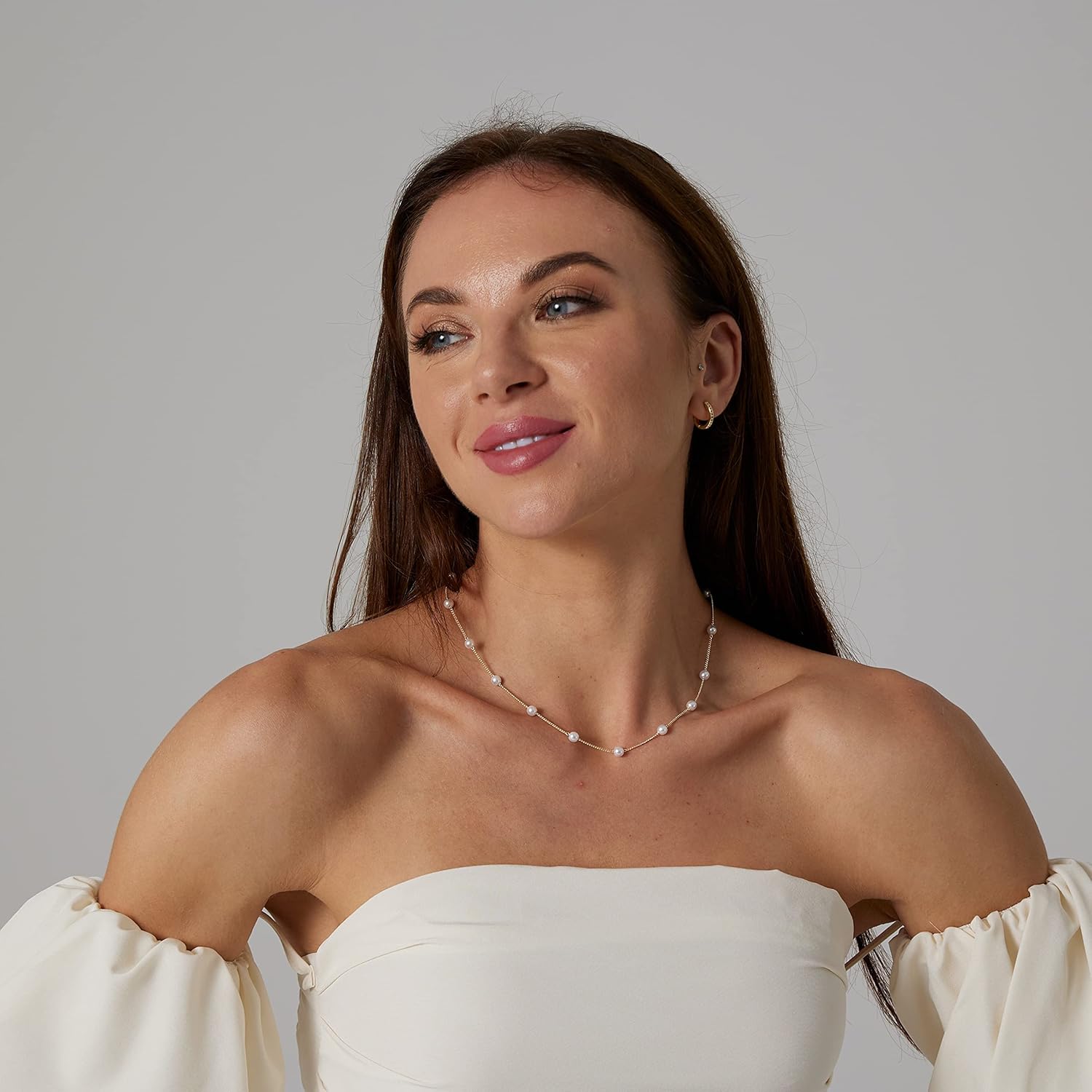 Dainty Pearl Pendant Necklaces for Women 14K Gold Plated Handmade Layered Pearl Chain Necklace Delicate Layered Pearl Necklace Everyday Jewelry Gift