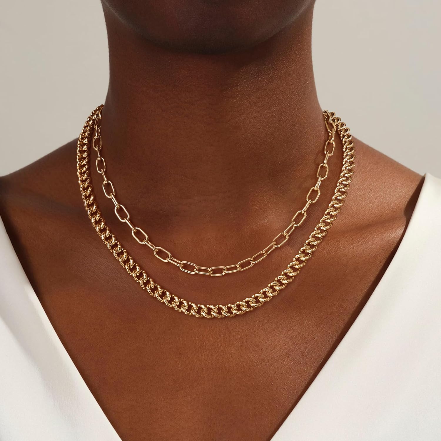 Moodear Gold Necklace for Women Dainty Chunky 14K Gold Plated/Sliver Plated Chain Necklace Cuban Link Paperclip Chain Choker Toggle Clasp Layered Necklace for Women Trendy Fashion Gift