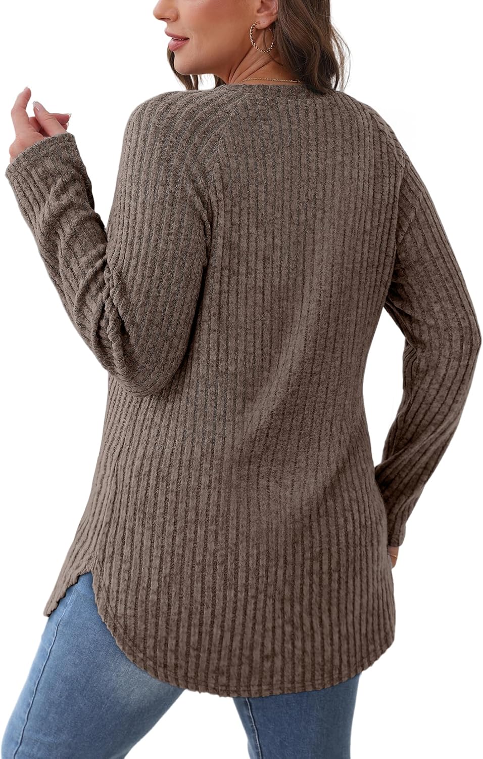 Saloogoe Long Sleeve Shirts for Women 2025 Fall Clothes Tunic Tops Loose Fit Dressy Crewneck Pullover Sweaters Curved Hem