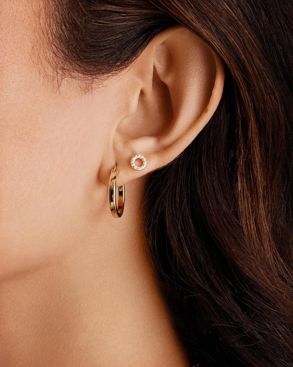 PAVOI 14K Gold Plated 925 Sterling Silver Post Lightweight Hoops | 20mm - 30mm Earring | Gold Hoop Earrings for Women