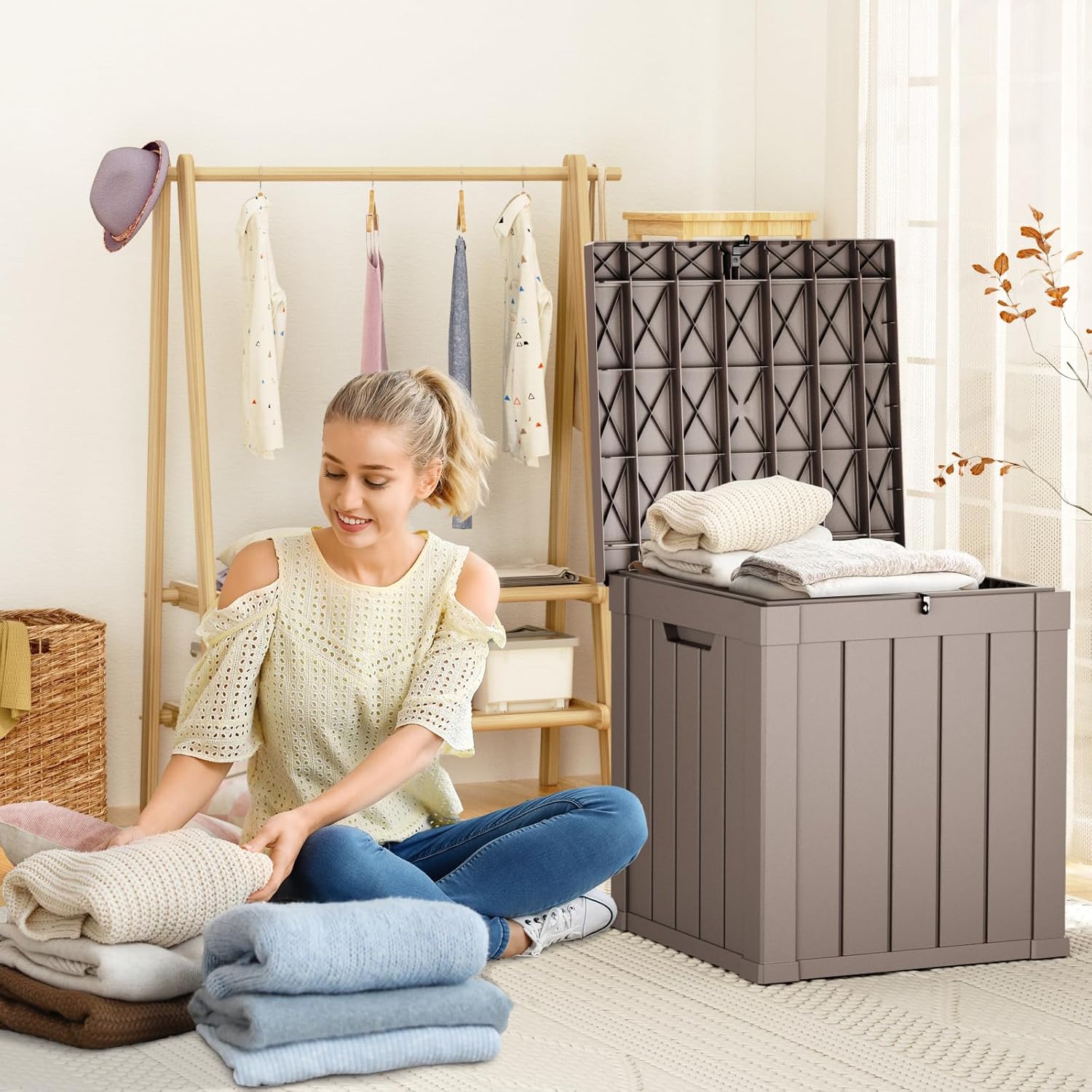 80 Gallon Resin Deck Box, Lockable Patio Outdoor Storage Box for Furniture, Garden Tools and Tools Storage, Waterproof Outside Storage Box - Black