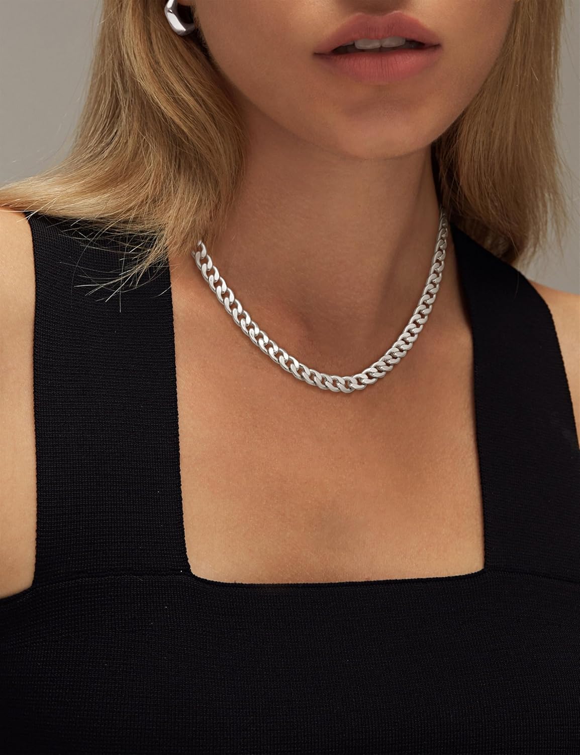 Moodear Gold Necklace for Women Dainty Chunky 14K Gold Plated/Sliver Plated Chain Necklace Cuban Link Paperclip Chain Choker Toggle Clasp Layered Necklace for Women Trendy Fashion Gift