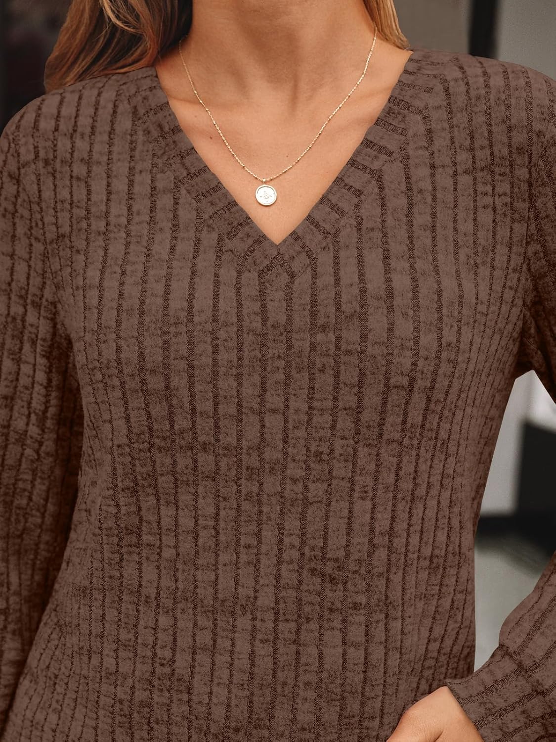 AUTOMET Womens V Neck Long Sleeve Shirt Fall Fashion Tops Tunic Dressy Casual Sweater Clothes Cute Trendy Work Outfits 2025