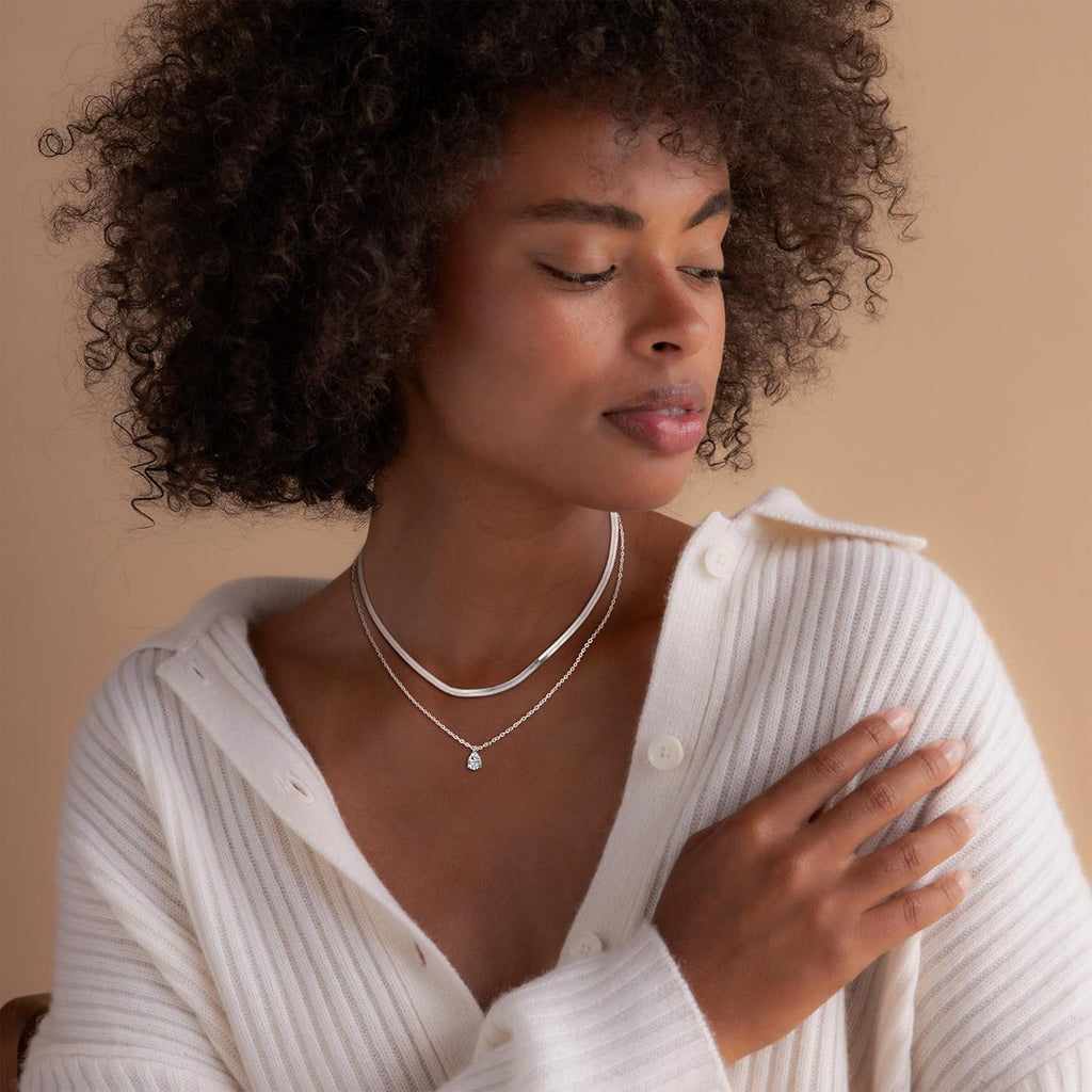 Moodear Gold Necklace for Women Dainty Chunky 14K Gold Plated/Sliver Plated Chain Necklace Cuban Link Paperclip Chain Choker Toggle Clasp Layered Necklace for Women Trendy Fashion Gift