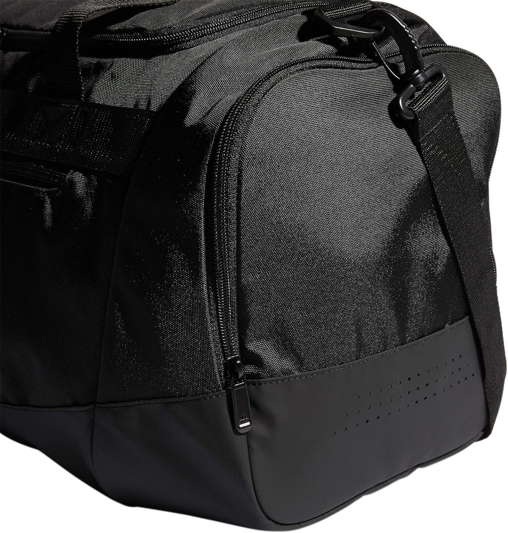 adidas Unisex Adult Defender 4.0 Gym Duffel Bag for Men and Women