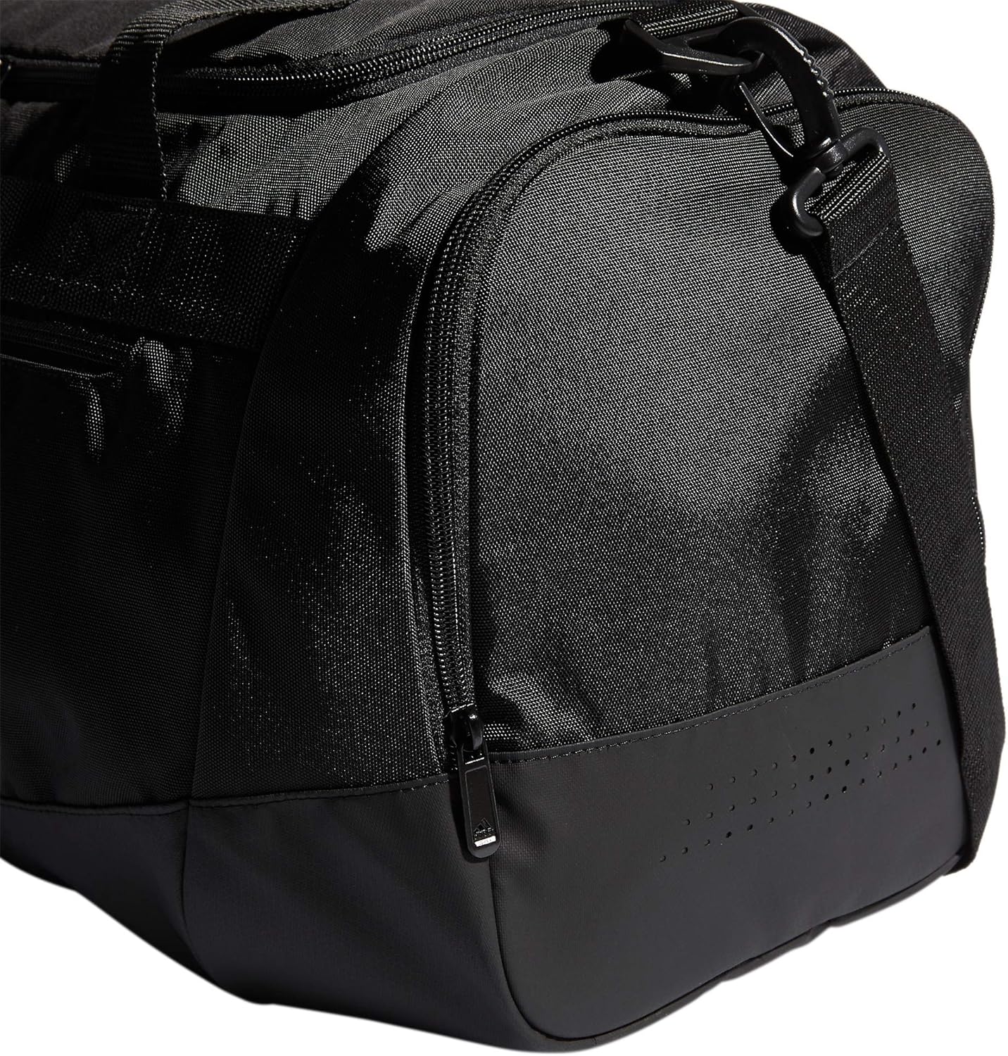 adidas Unisex Adult Defender 4.0 Gym Duffel Bag for Men and Women