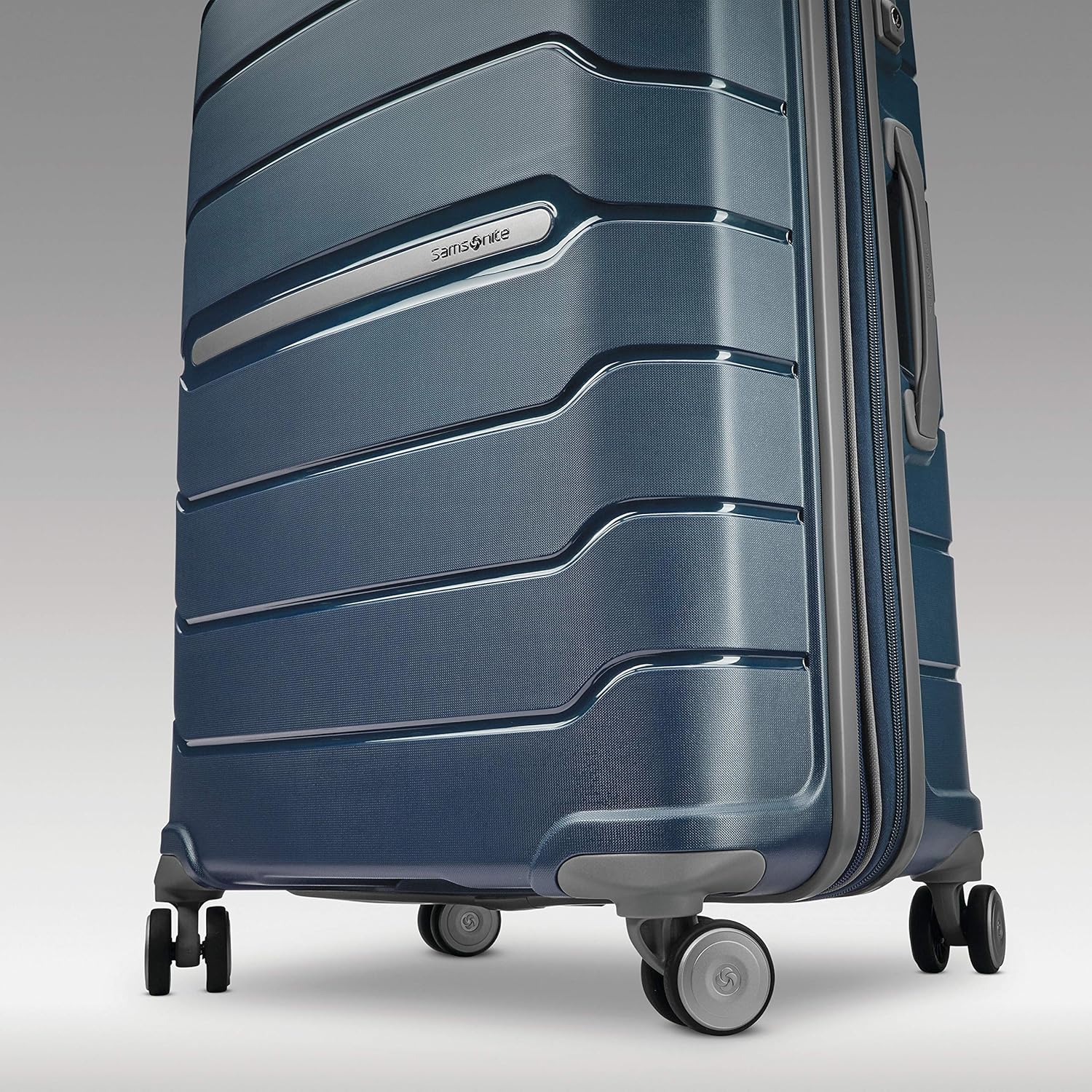 Samsonite Freeform Hardside Carry-On Luggage with Spinner Wheels - Hardshell Suitcase - TSA, Airline-Approved - Expandable Hard Shell, Smooth Rolling Wheels for Lightweight Travel - Navy